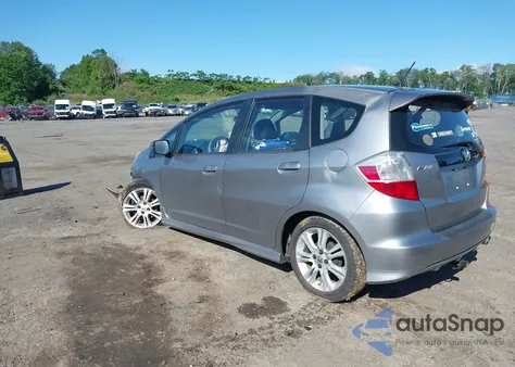2010 Honda Fit Sport из США, поврежденный, VIN JHMGE8H45AC028963